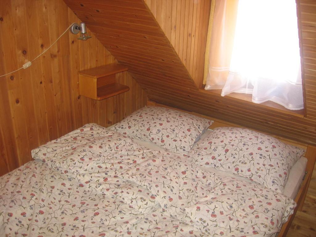 Apartments Gubanec Cerklje na Gorenjskem Room photo